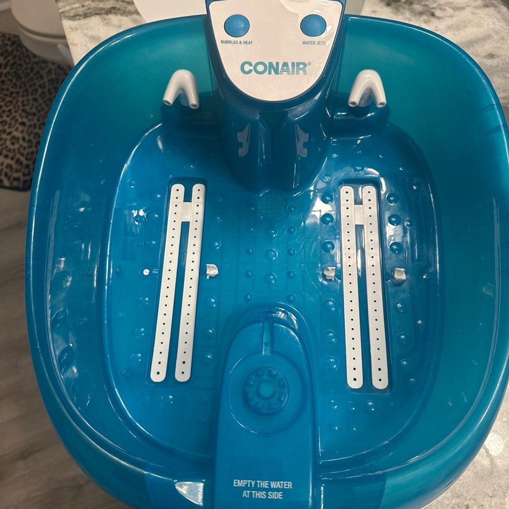 Portable Foot Spa Massager with 3 Attachments